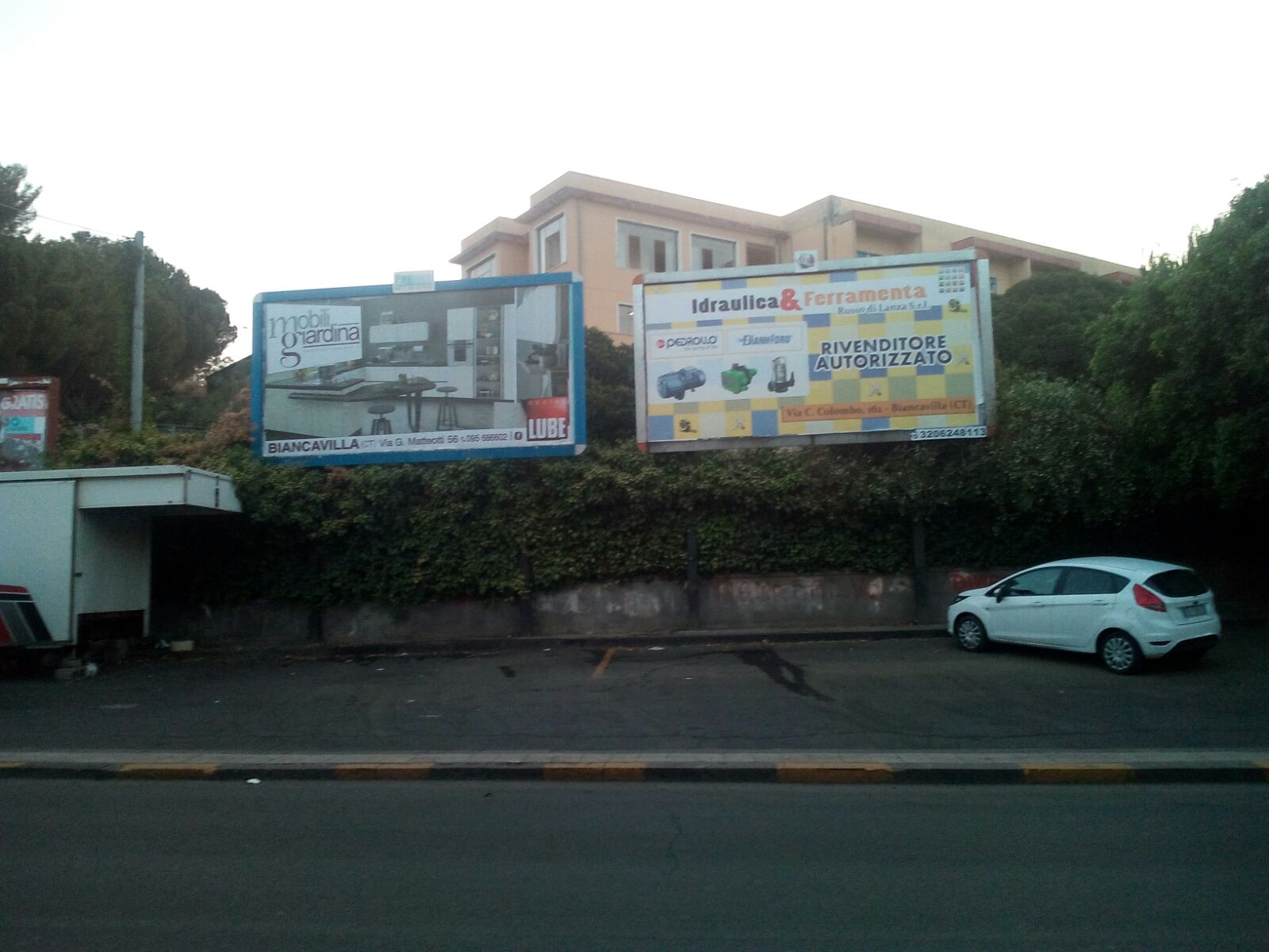 ingresso biancavilla cartellone-pubblicitario-6x3